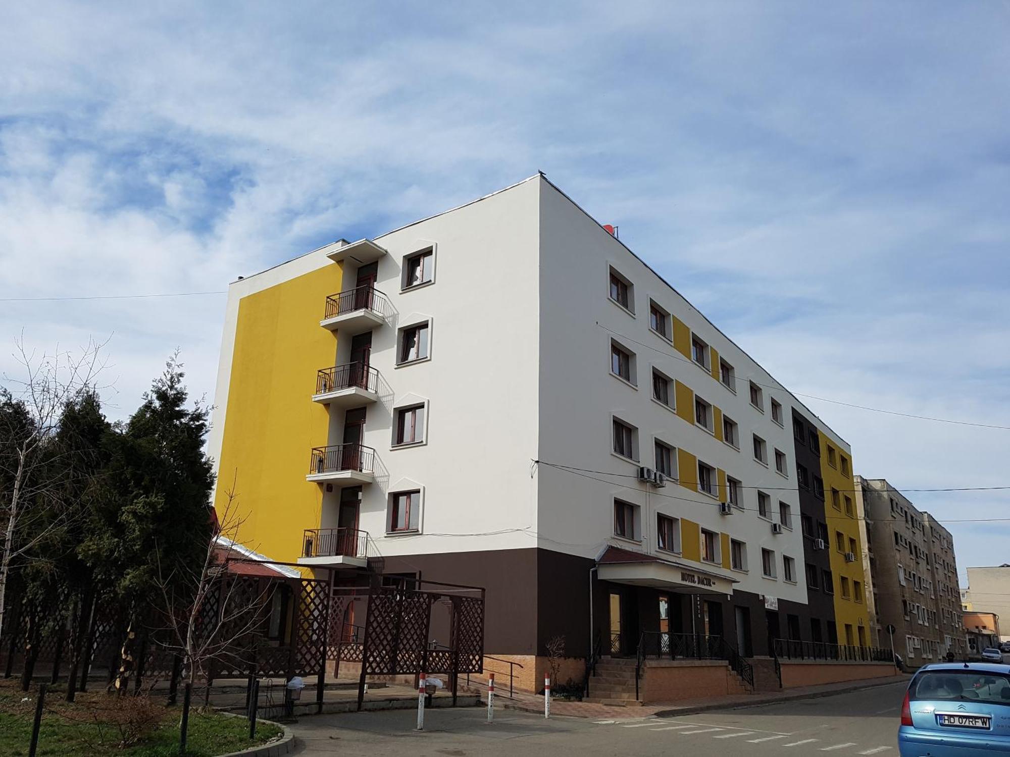 Hotel Dacor Orastie Exterior foto